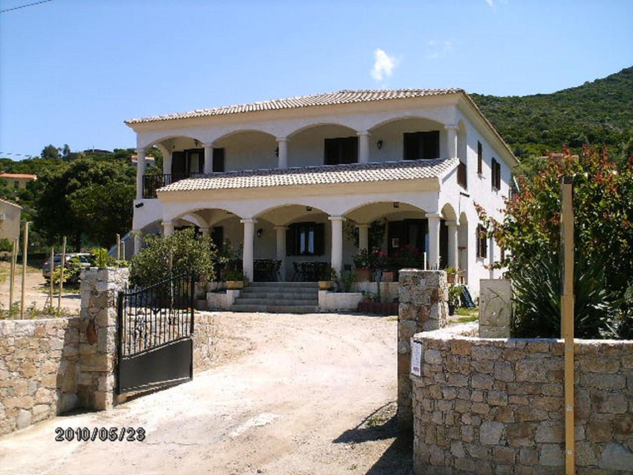 גלריה Residence U Filipaghju מראה חיצוני תמונה